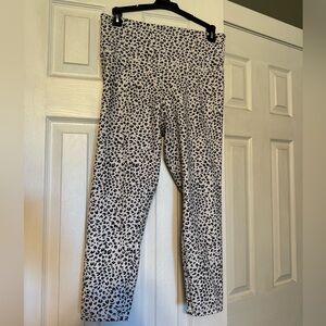 Cheetah Print Capri Leggings